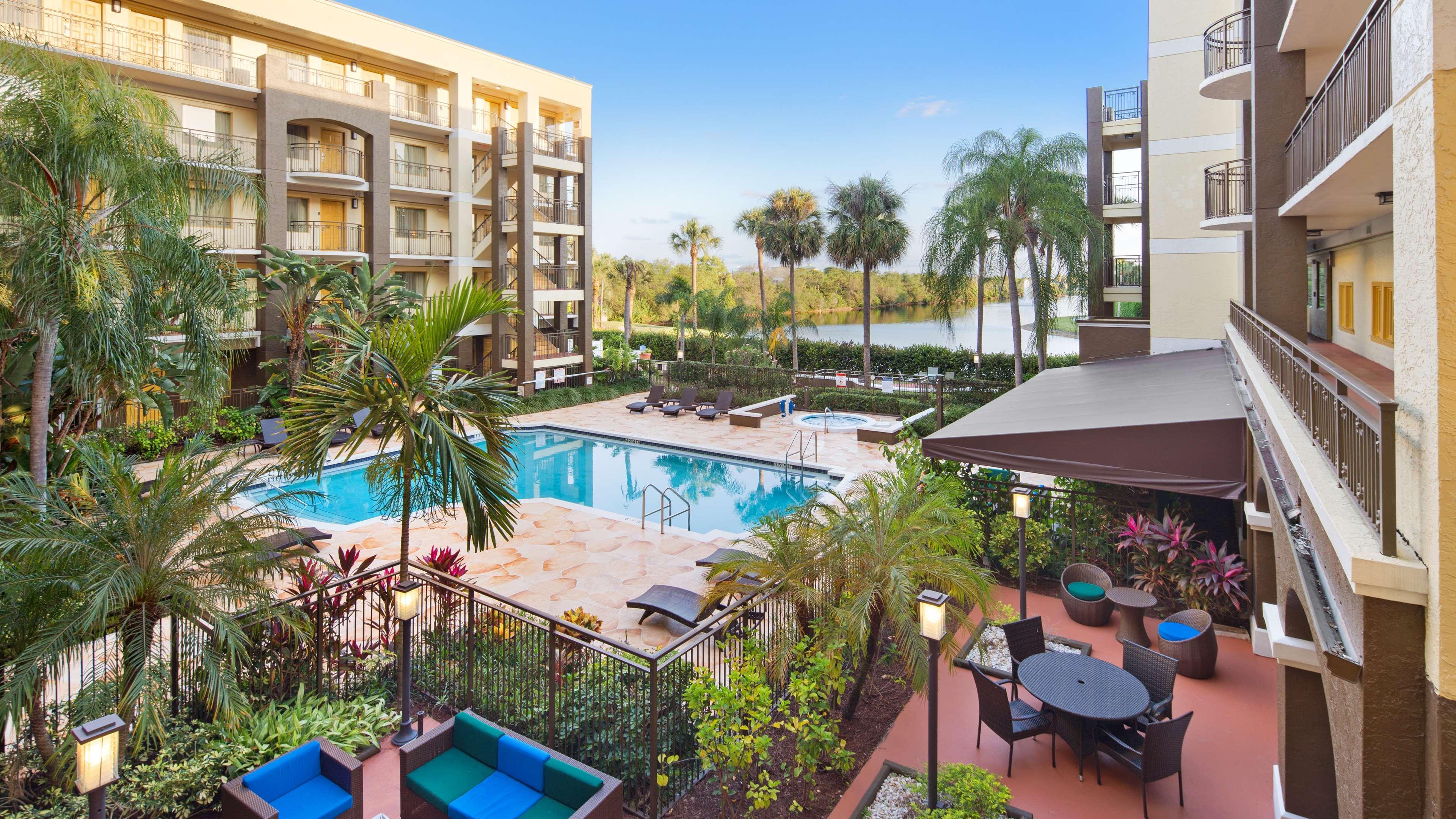 Best Western Plus Deerfield Beach Hotel & Suites Eksteriør billede